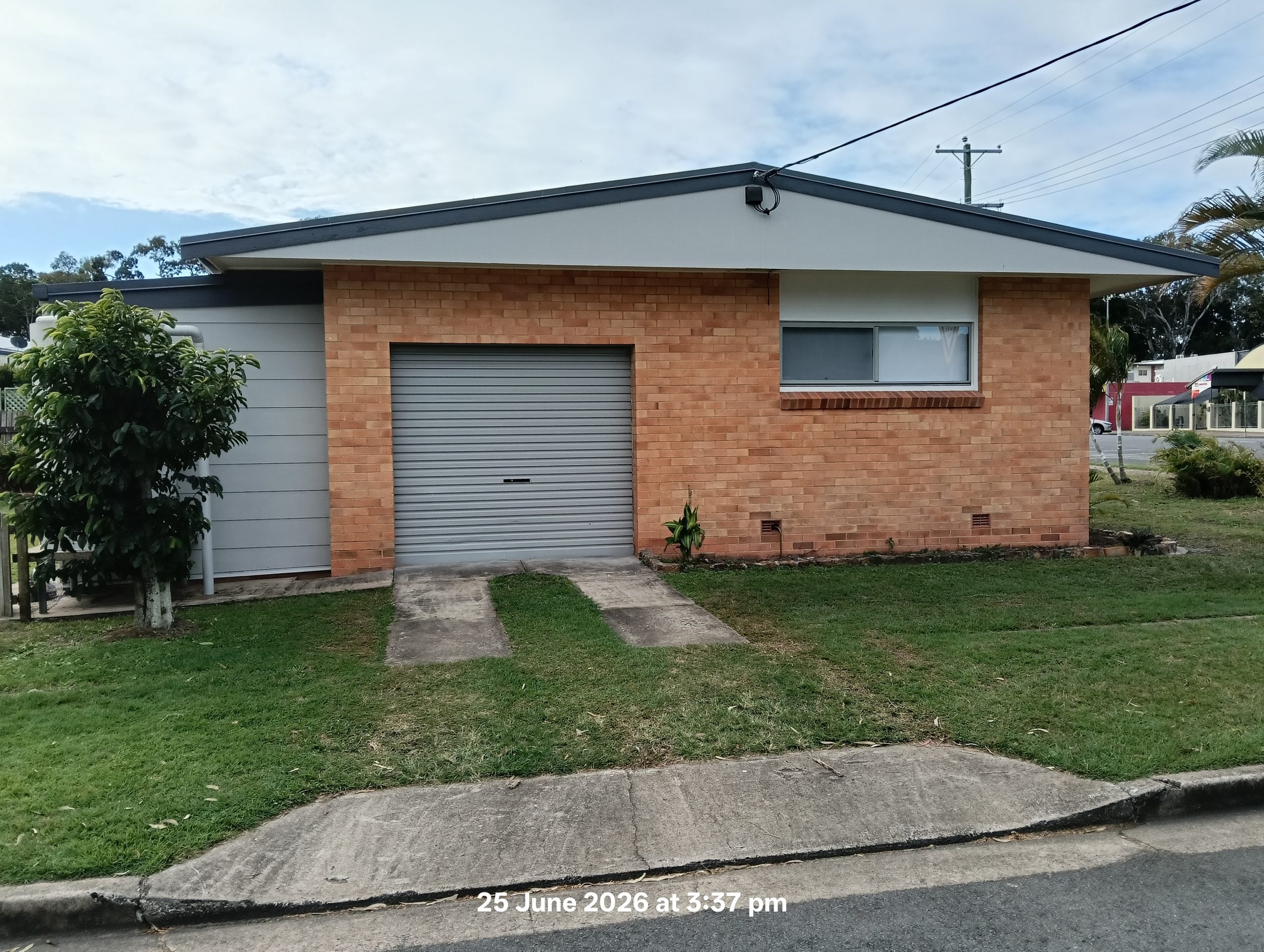 9 Tavistock Street, TORQUAY, QLD 4655 AUS
