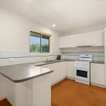 2 Archer Drive, POINT VERNON, QLD 4655 AUS