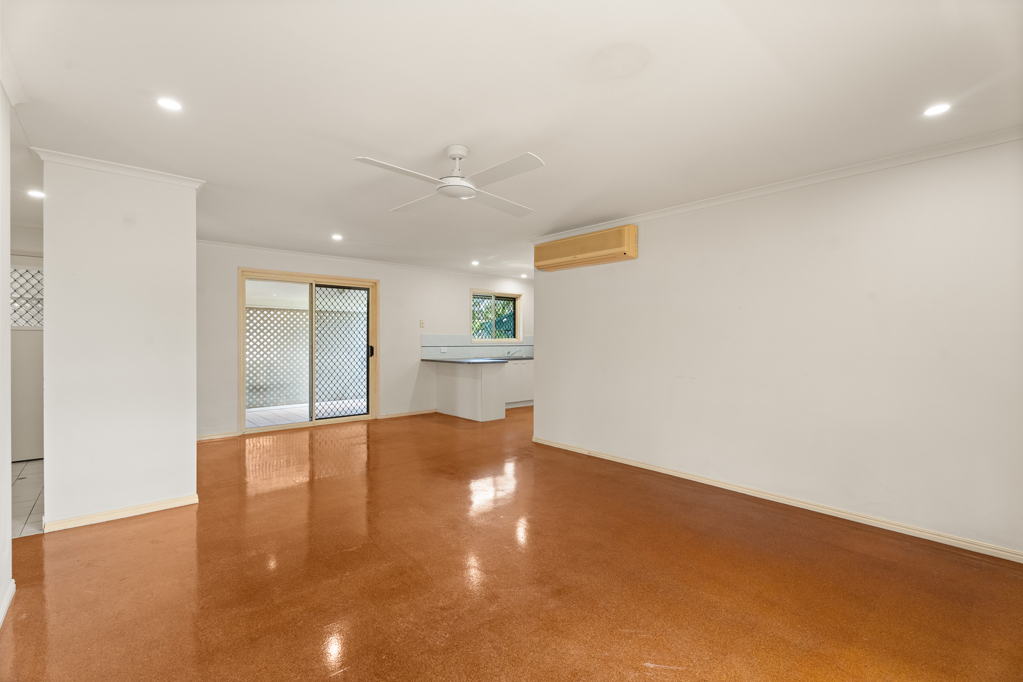 2 Archer Drive, POINT VERNON, QLD 4655 AUS