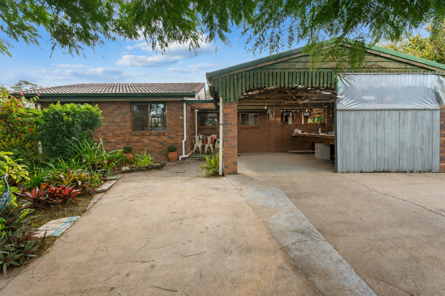 17 Tanna Street, PIALBA, QLD 4655 AUS