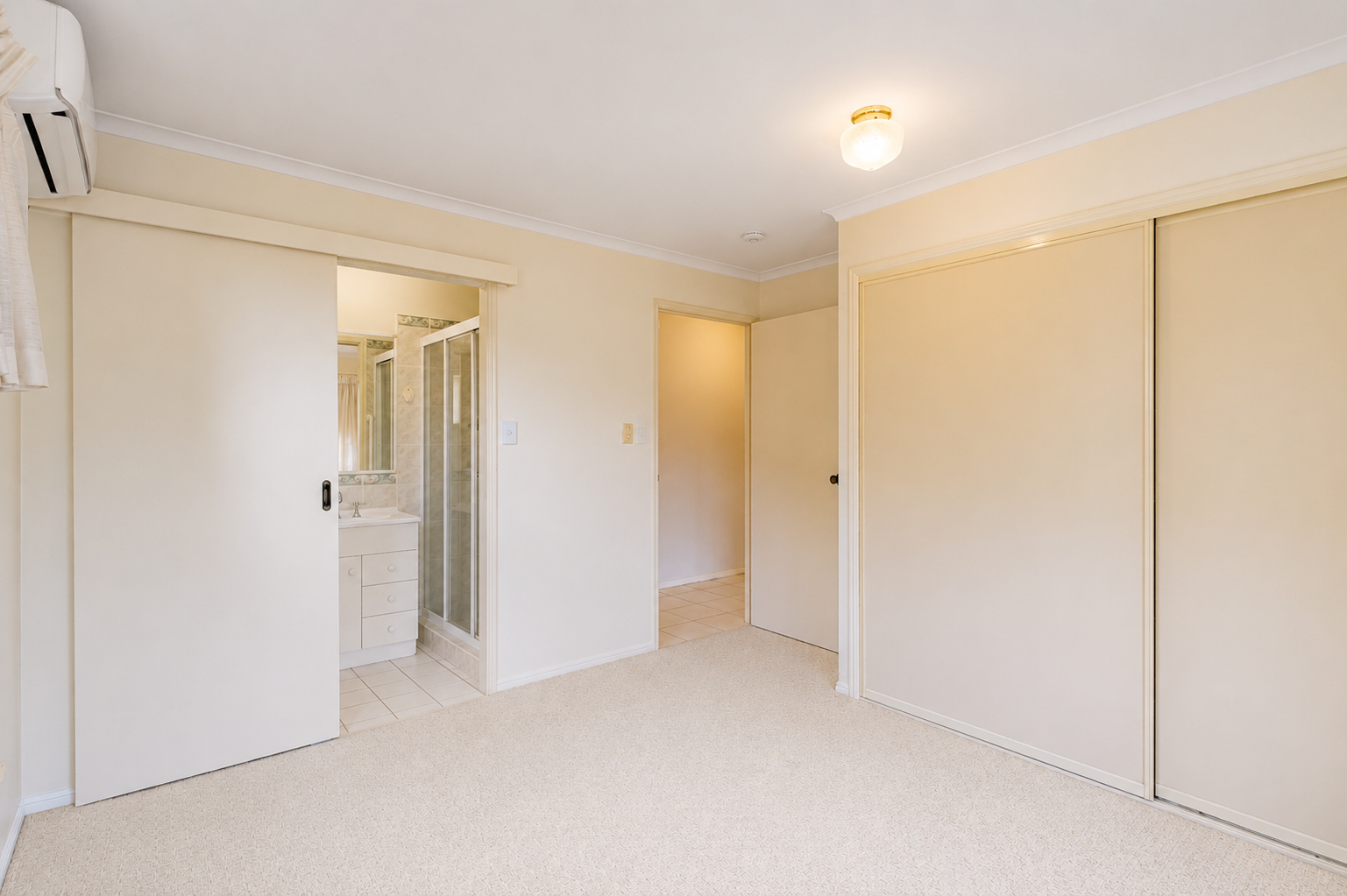 91 Colyton Street, TORQUAY, QLD 4655 AUS