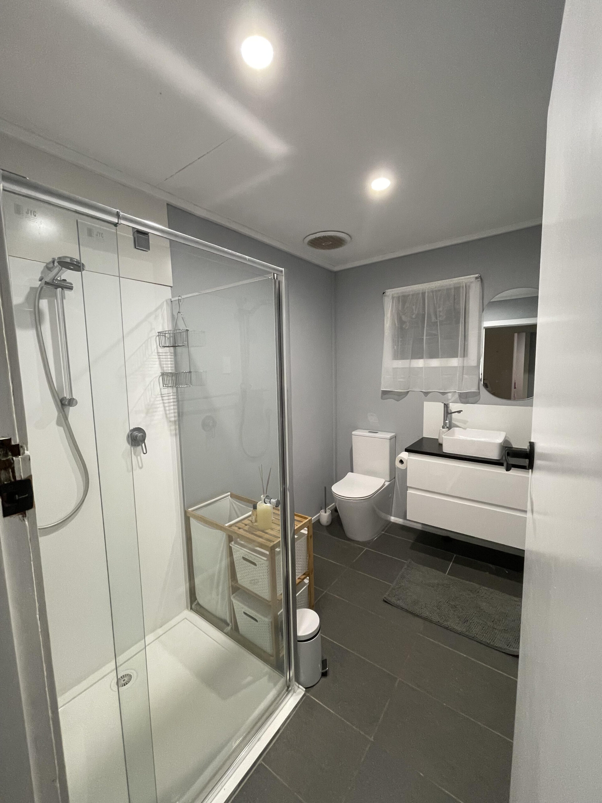 131 Long Street, POINT VERNON, QLD 4655 AUS
