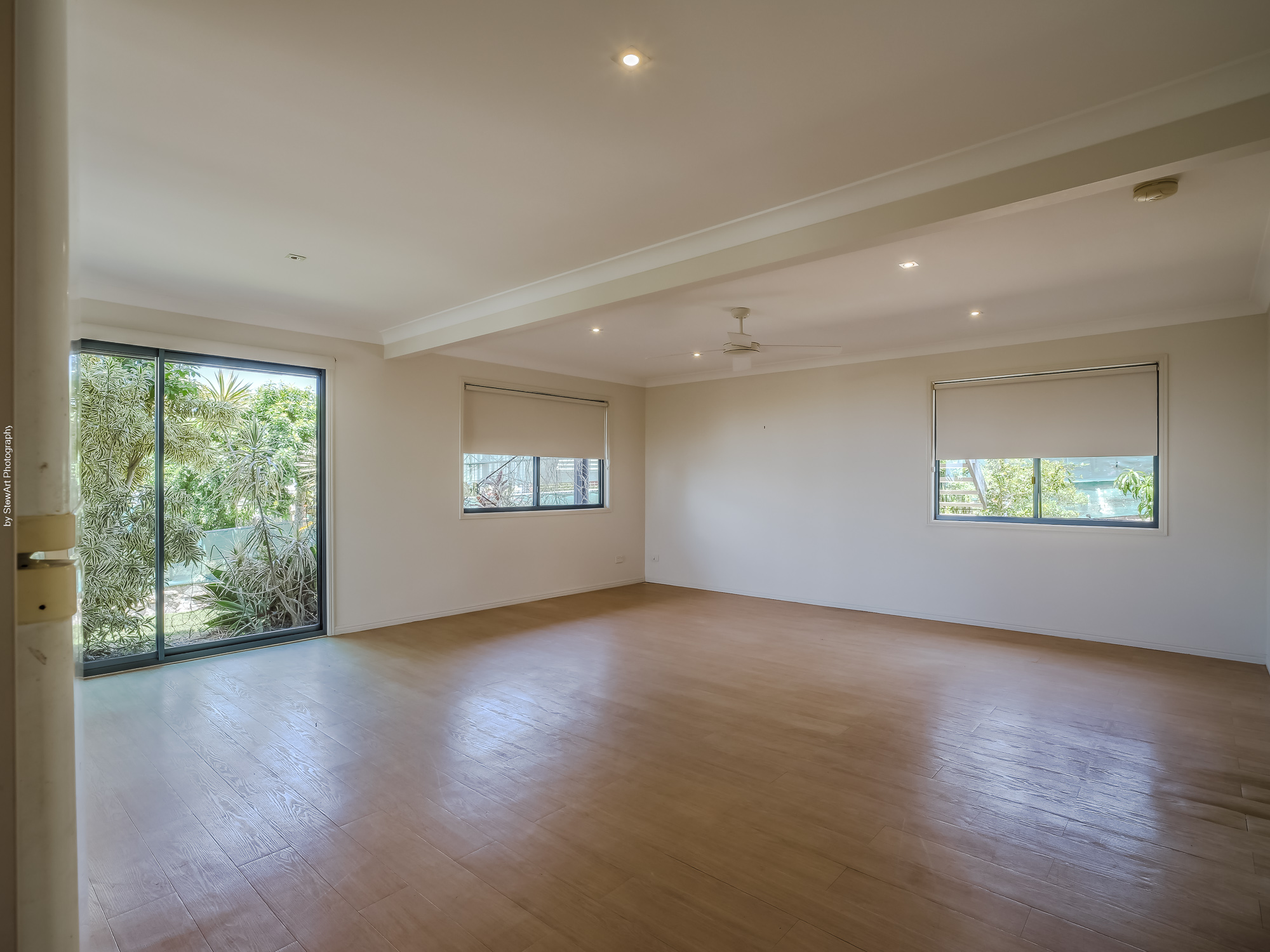 33 Talasea Drive, KAWUNGAN, QLD 4655 AUS