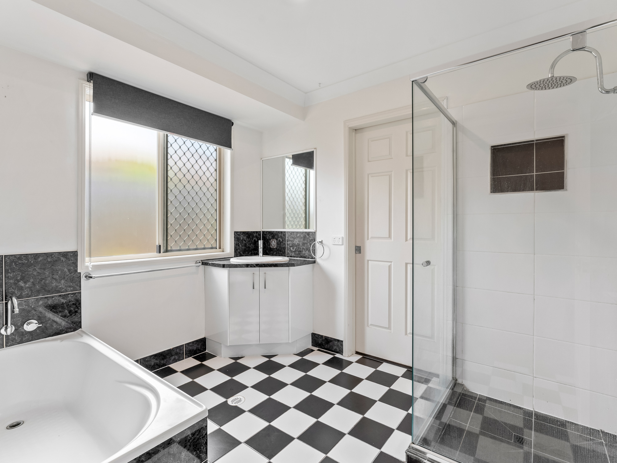 107 North Street, POINT VERNON, QLD 4655 AUS