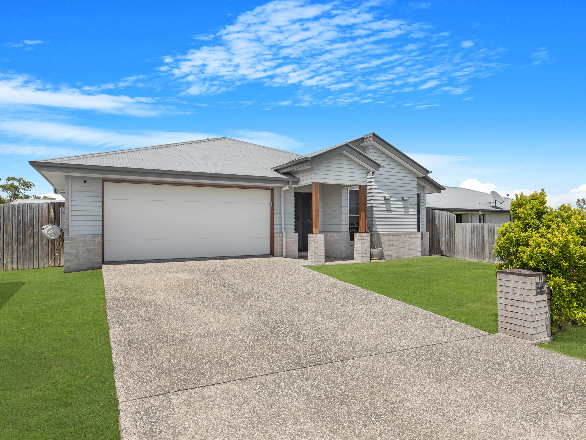 15 Empire Circuit, DUNDOWRAN, QLD 4655 AUS