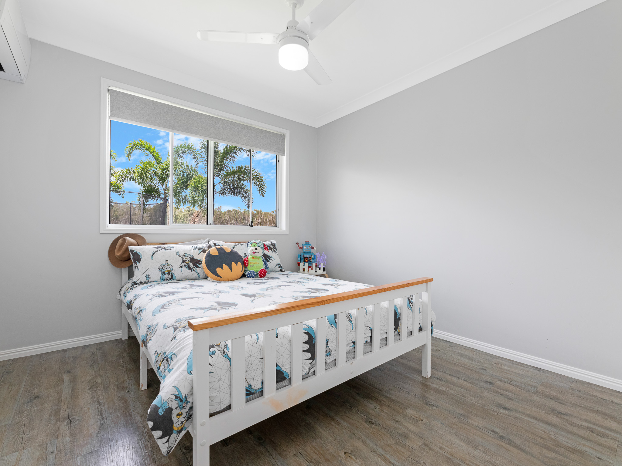 15 Empire Circuit, DUNDOWRAN, QLD 4655 AUS