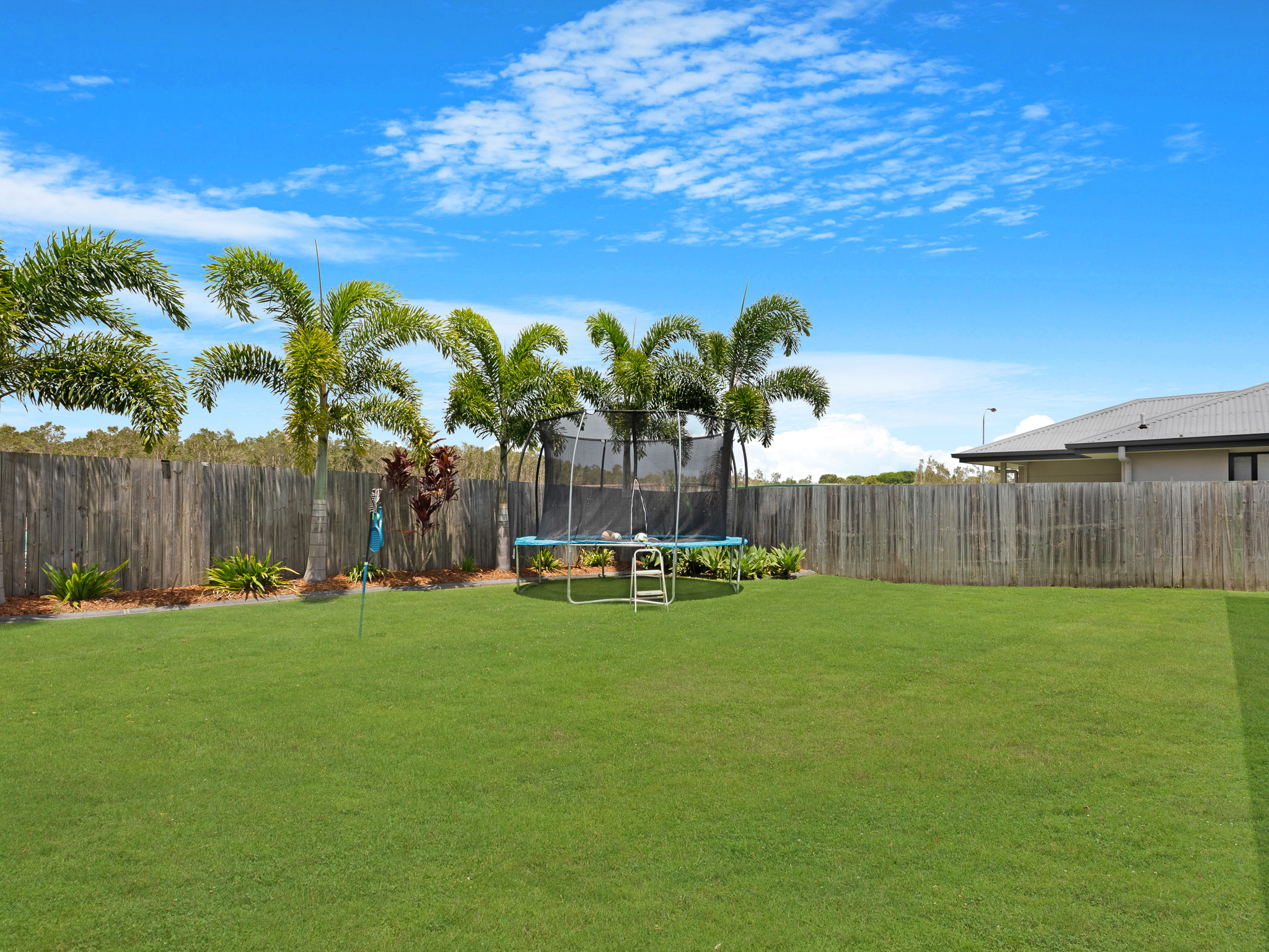 15 Empire Circuit, DUNDOWRAN, QLD 4655 AUS