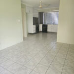 25 Vicki Parade, TORQUAY, QLD 4655 AUS