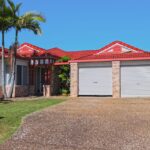 25 Vicki Parade, TORQUAY, QLD 4655 AUS