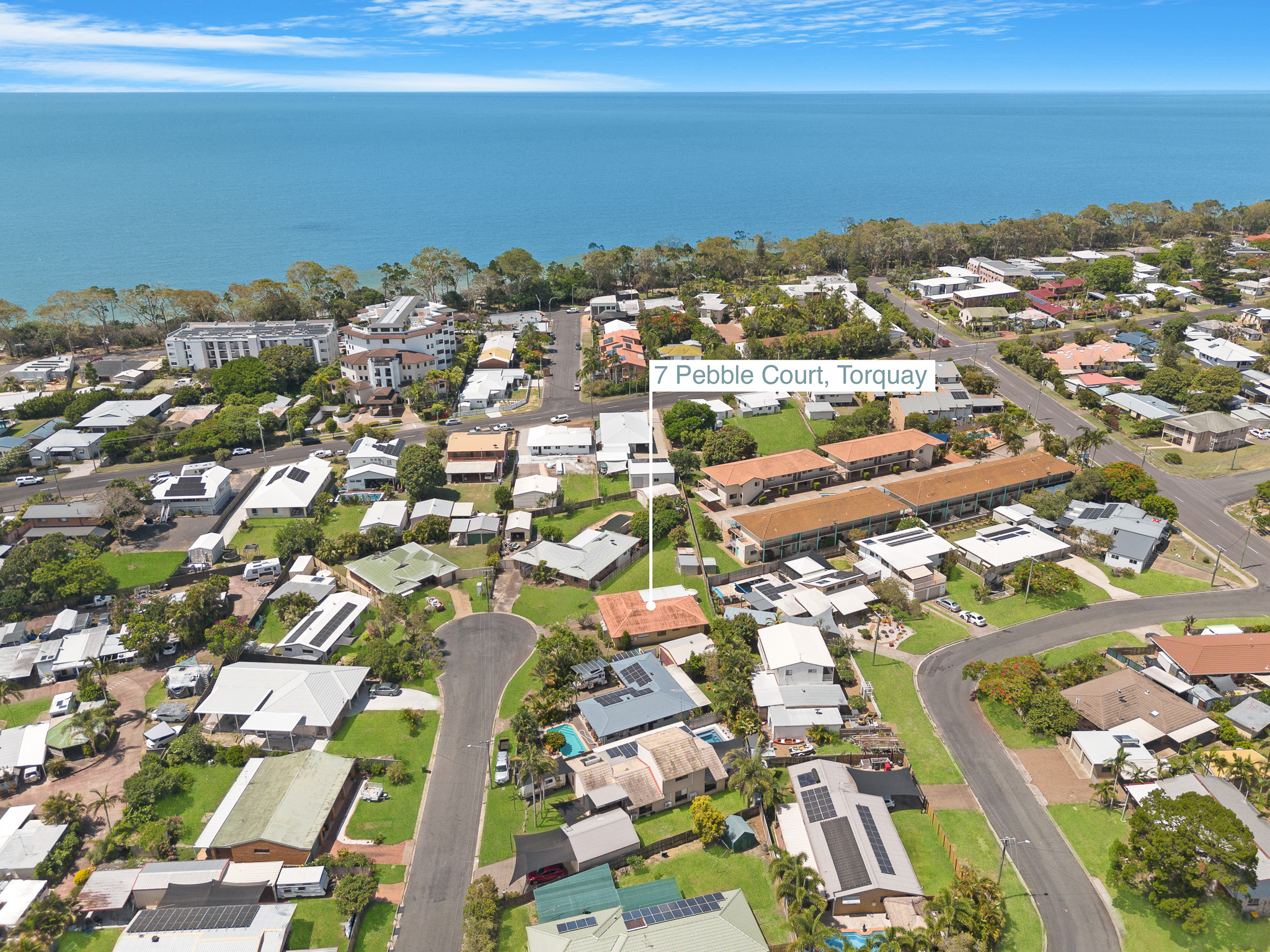 7 Pebble Court, TORQUAY, QLD 4655 AUS