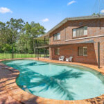 16 Wellington Crescent, WONDUNNA, QLD 4655 AUS