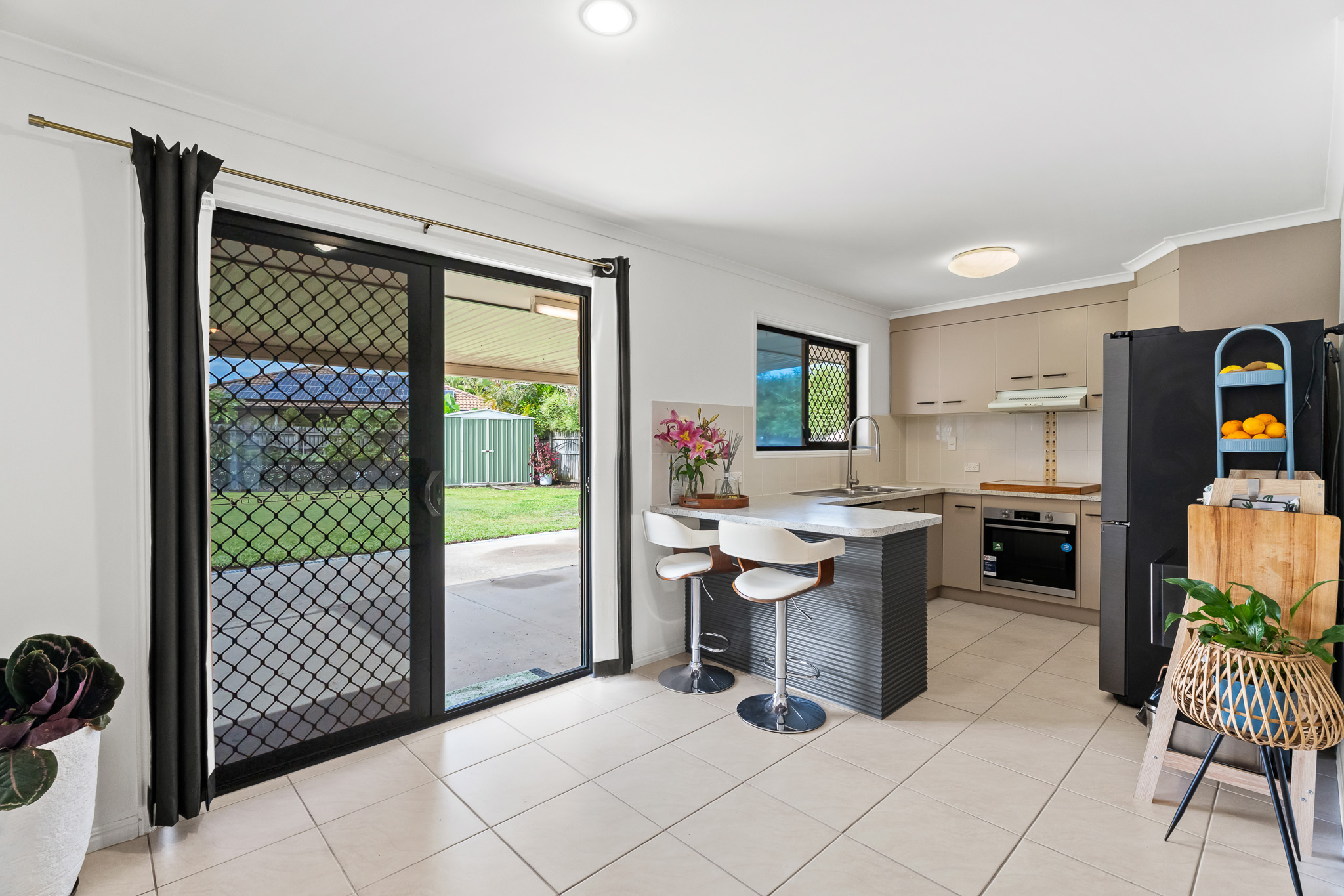 12 Ladbroke Crescent, URANGAN, QLD 4655 AUS