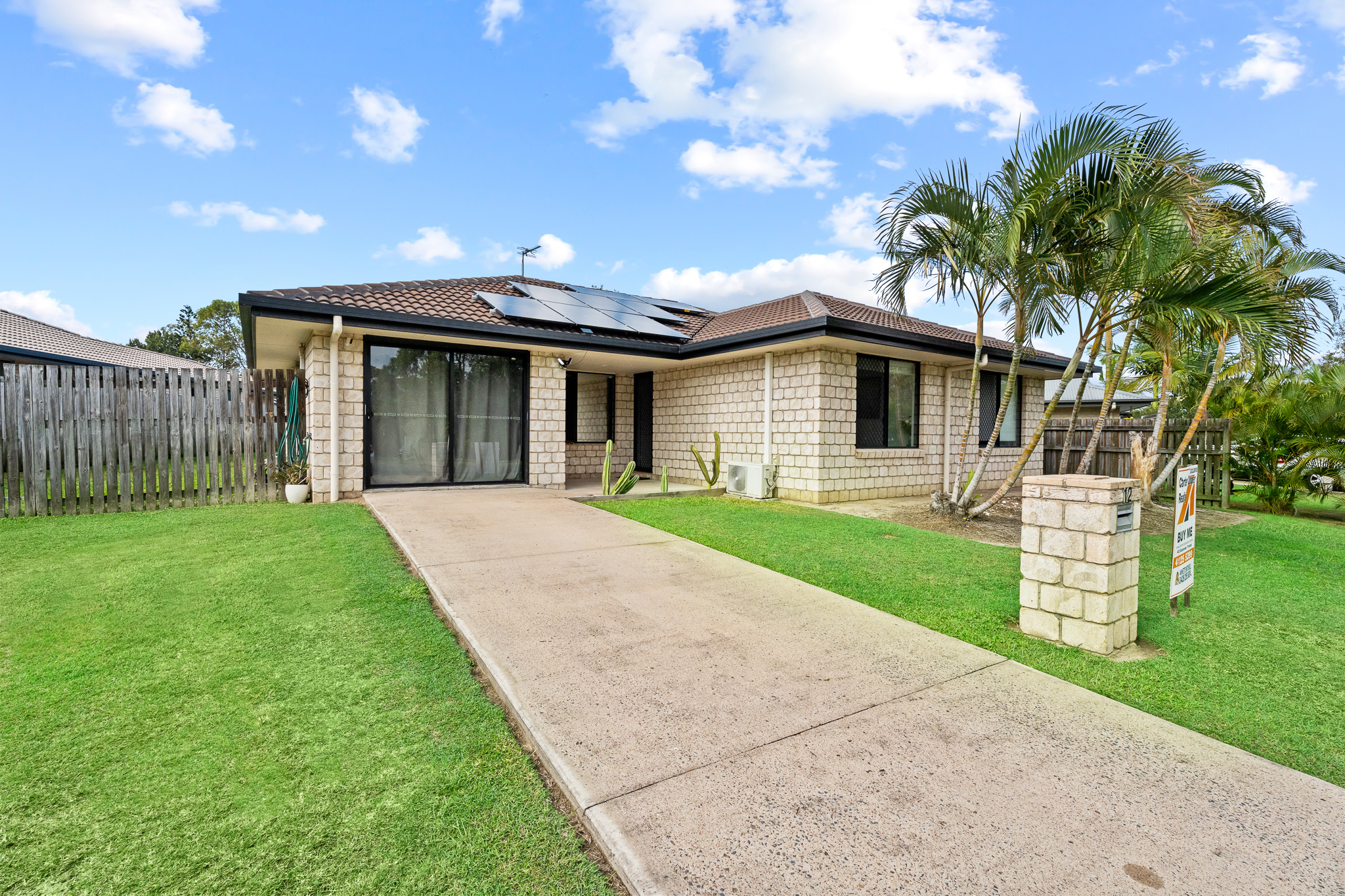 12 Ladbroke Crescent, URANGAN, QLD 4655 AUS
