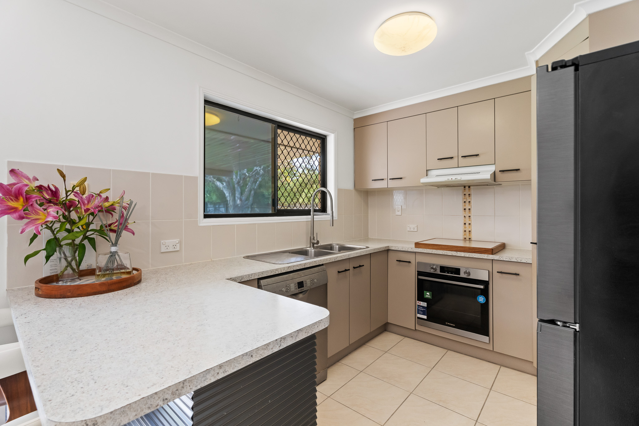 12 Ladbroke Crescent, URANGAN, QLD 4655 AUS