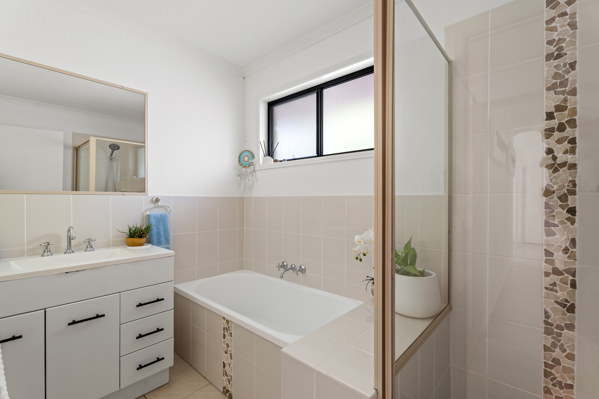 12 Ladbroke Crescent, URANGAN, QLD 4655 AUS