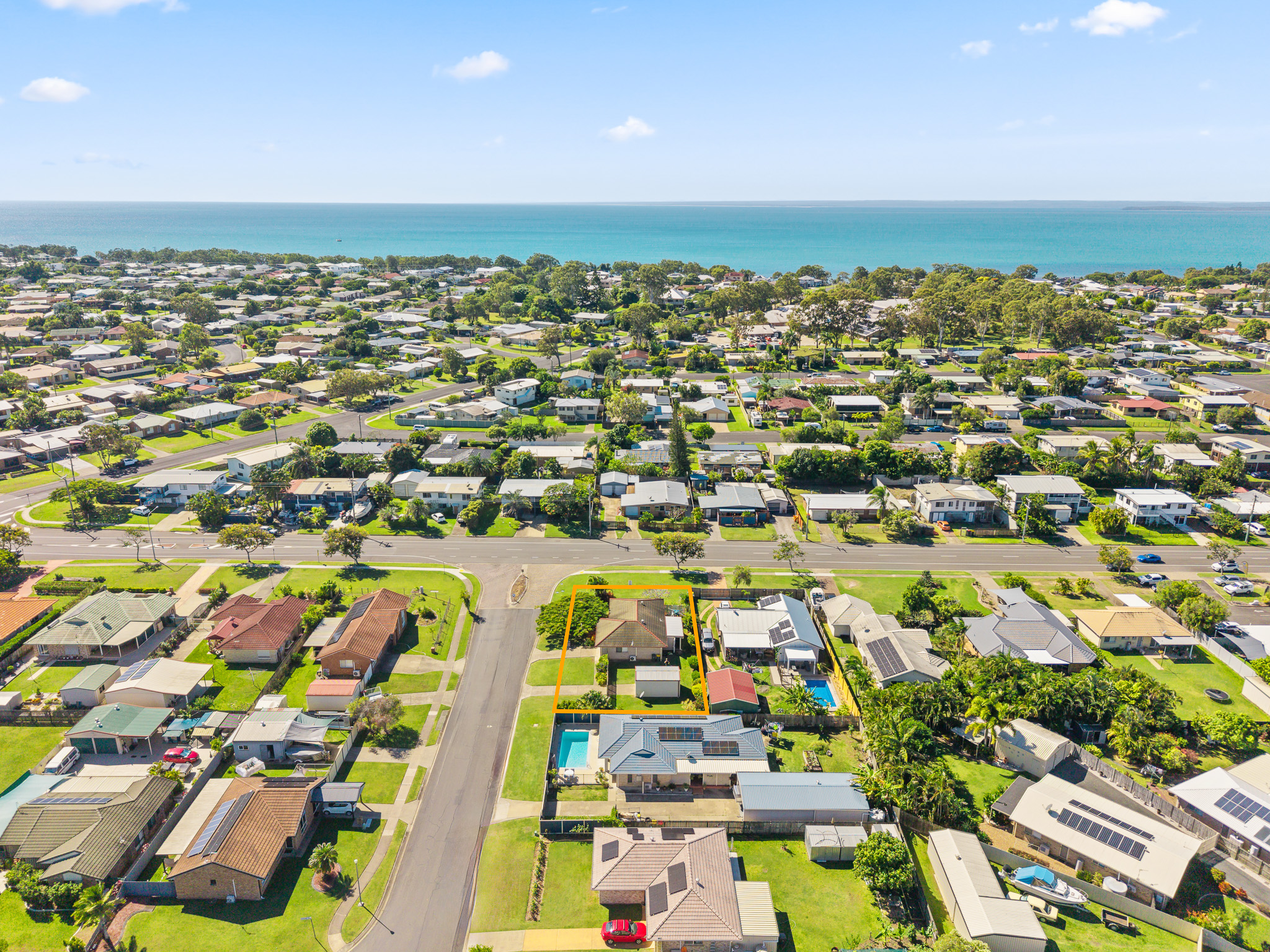 2 Archer Drive, POINT VERNON, QLD 4655 AUS