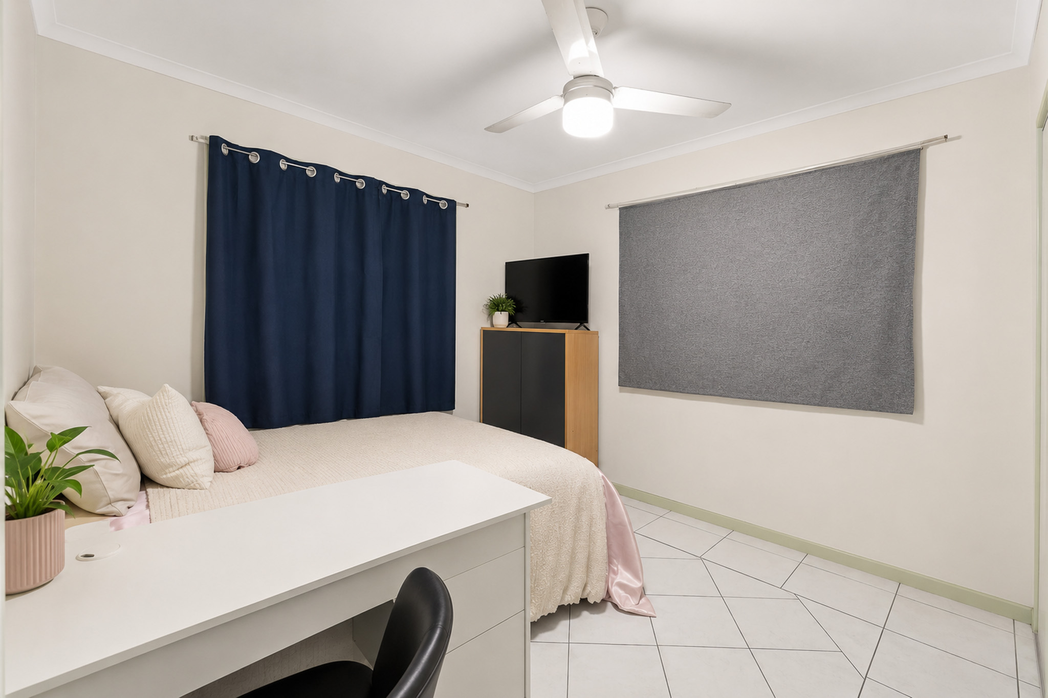 41 South Street, URANGAN, QLD 4655 AUS