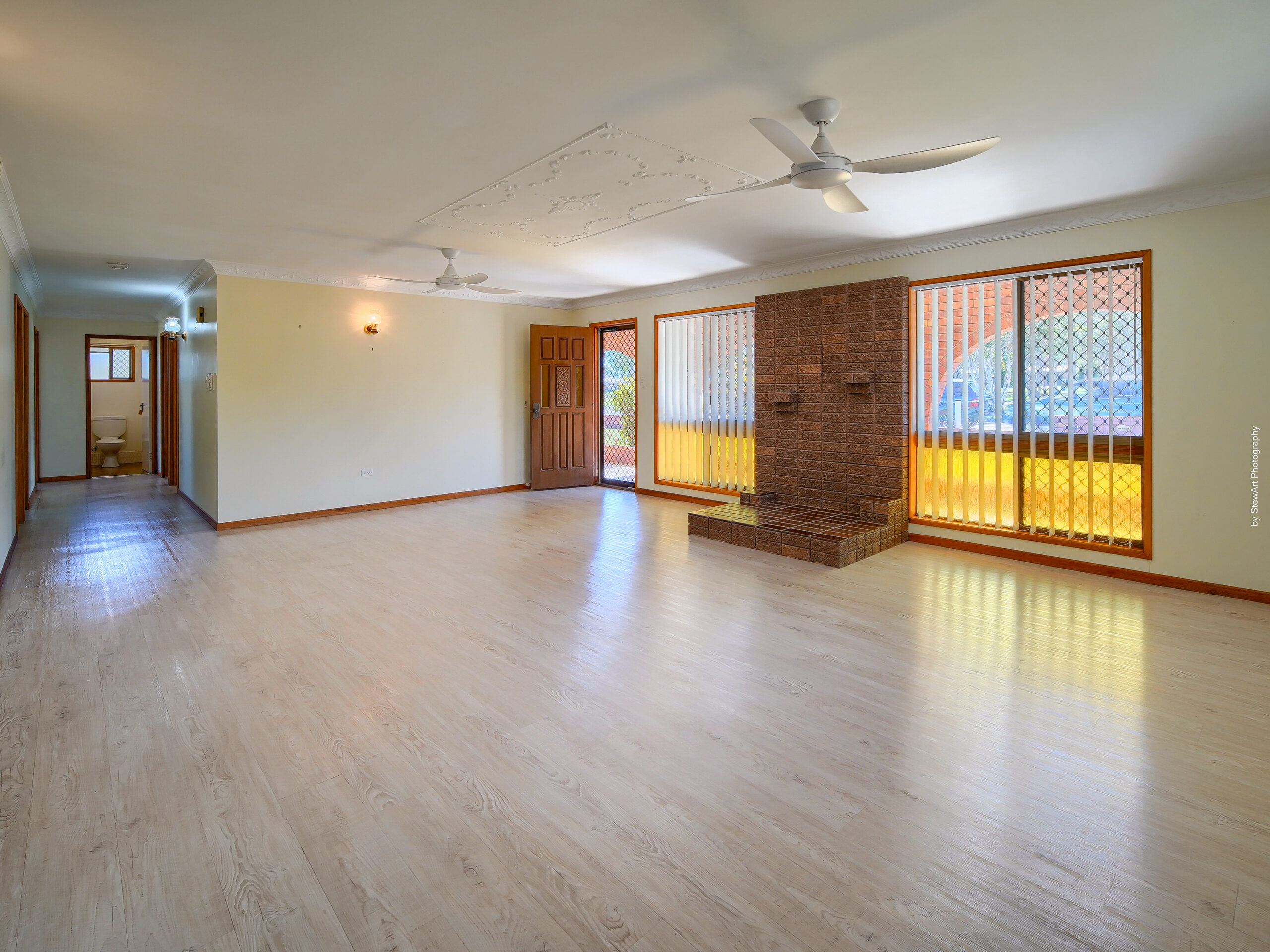 107 Oleander Avenue, SCARNESS, QLD 4655 AUS