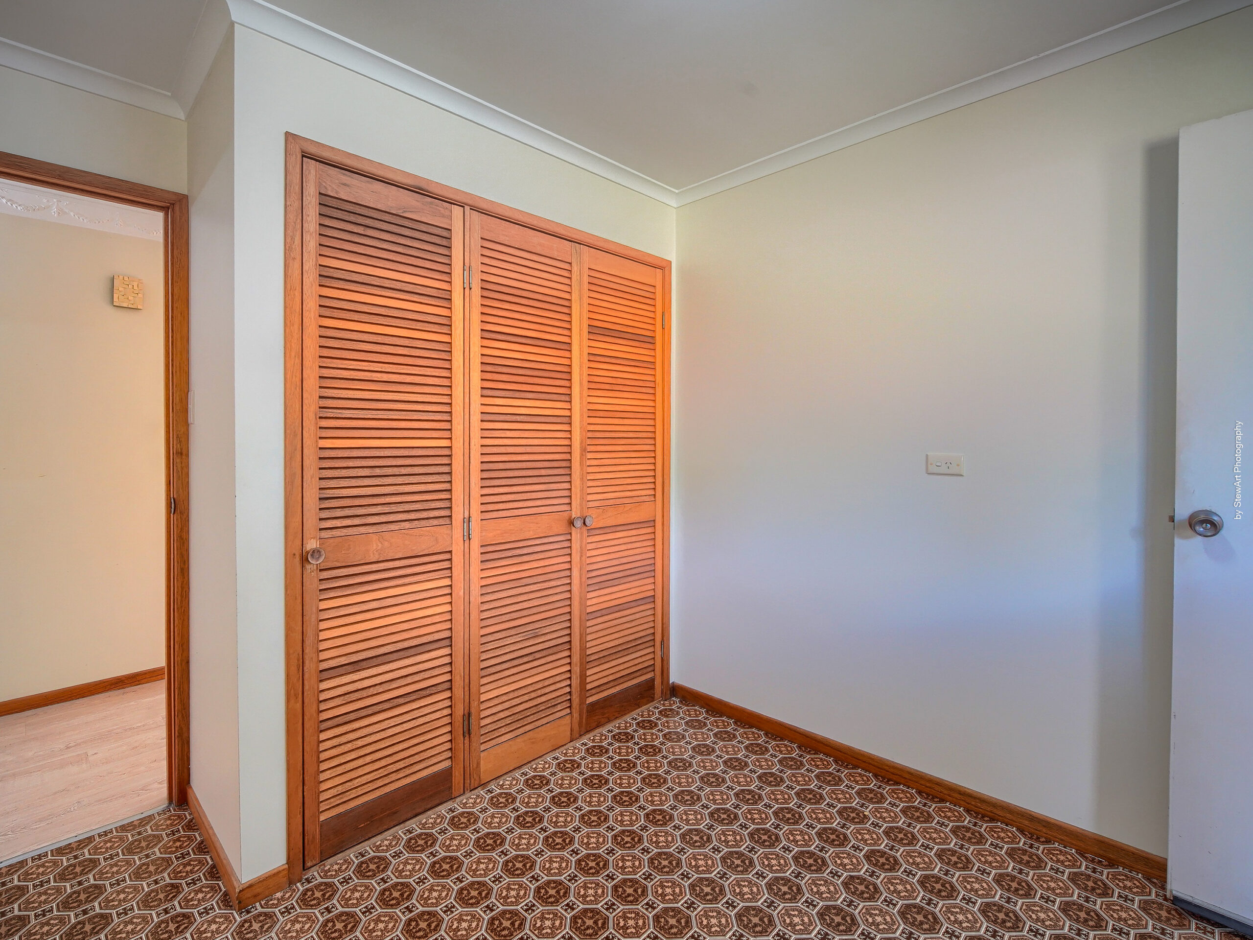107 Oleander Avenue, SCARNESS, QLD 4655 AUS