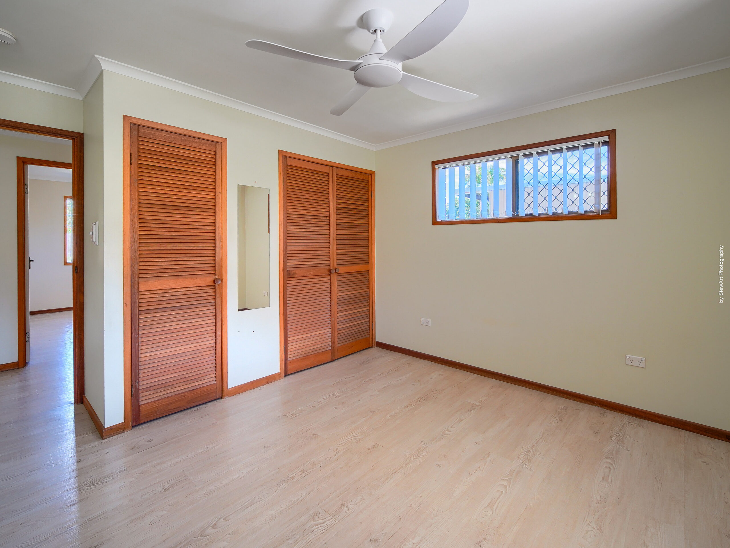 107 Oleander Avenue, SCARNESS, QLD 4655 AUS