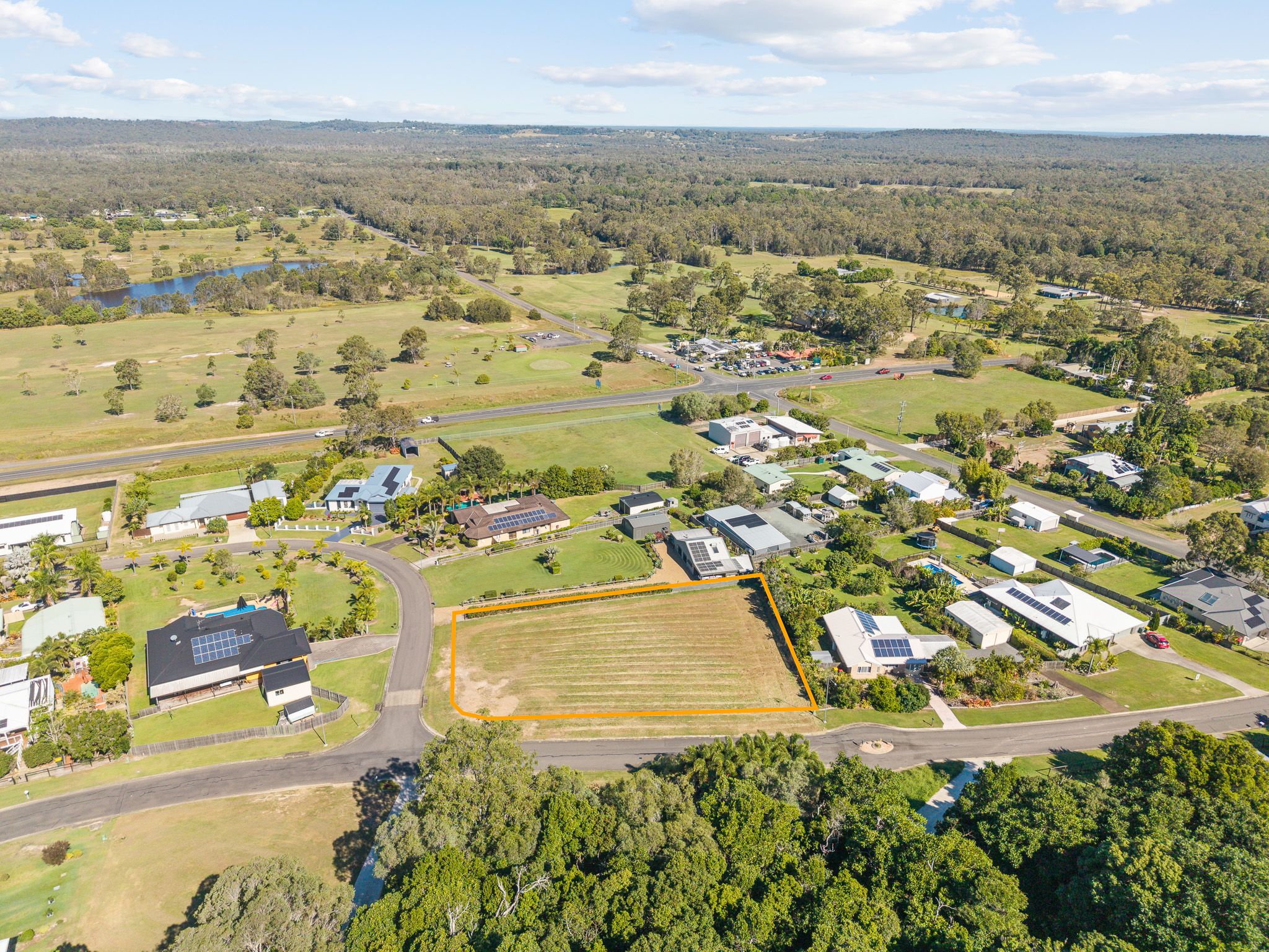 13-17 Parview Drive, CRAIGNISH, QLD 4655 AUS