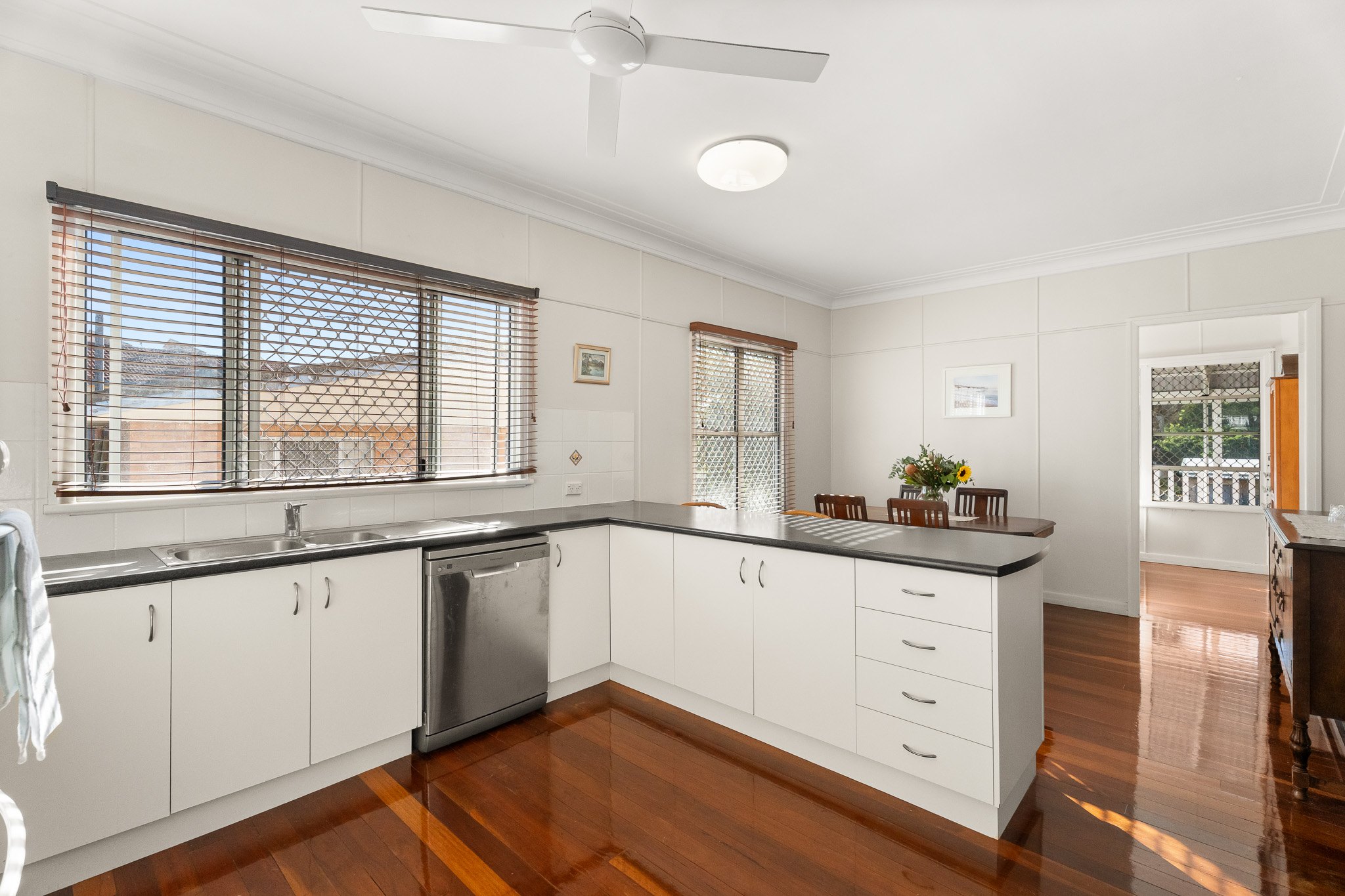 13 Freshwater Street, SCARNESS, QLD 4655 AUS