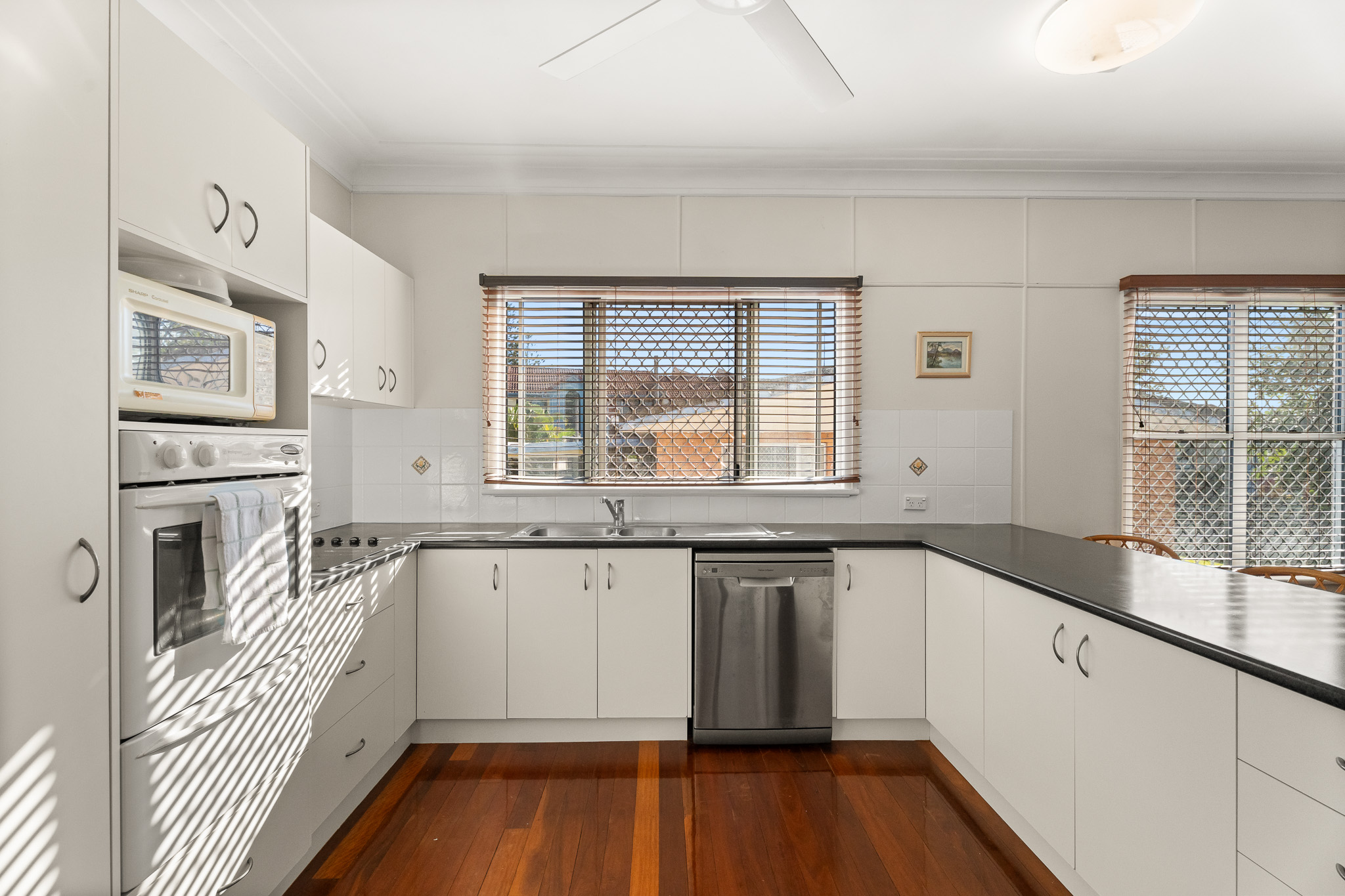 13 Freshwater Street, SCARNESS, QLD 4655 AUS