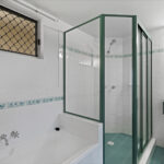 10/496 Esplanade, TORQUAY, QLD 4655 AUS