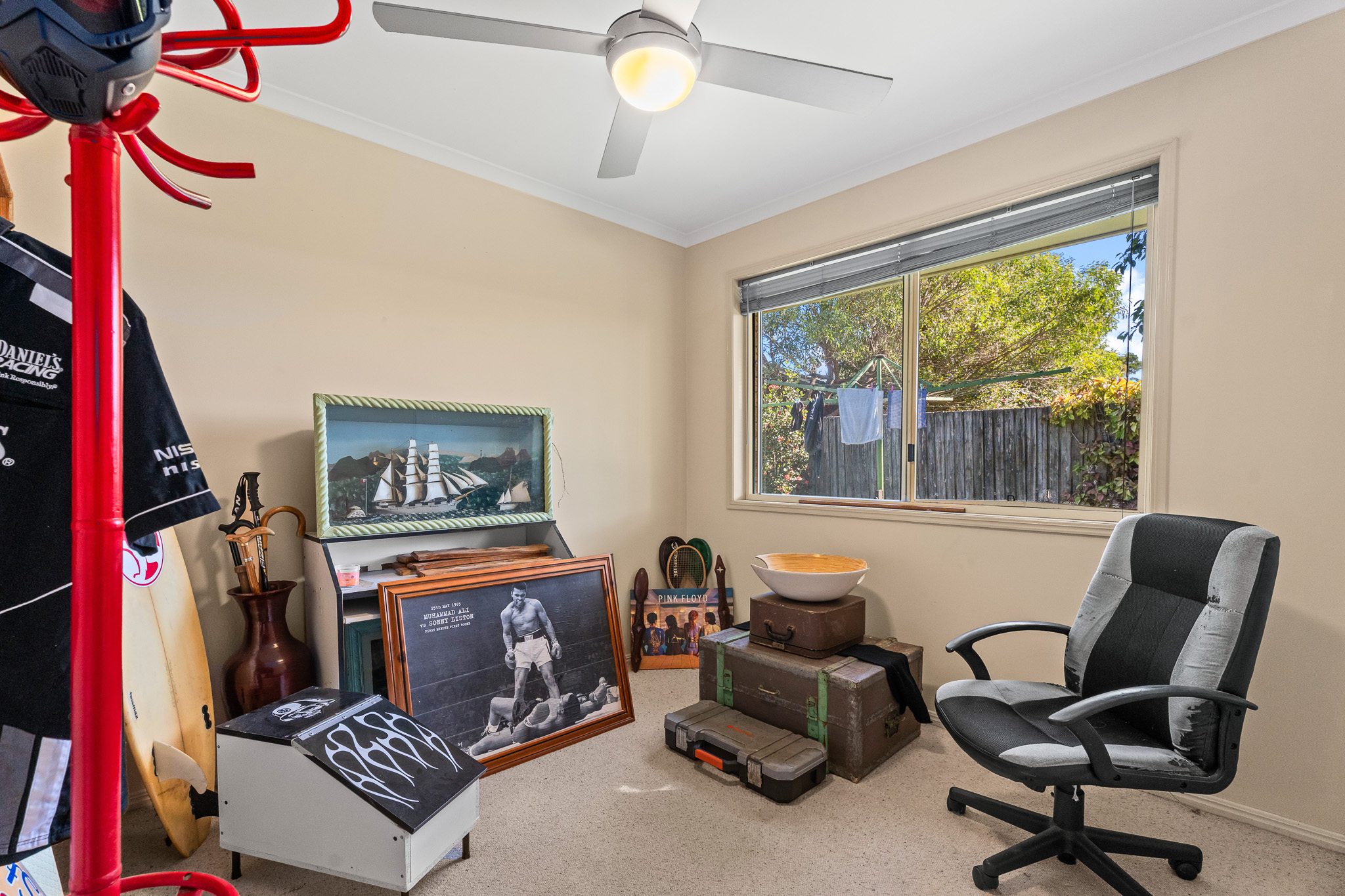 6 Carrie Court, TORQUAY, QLD 4655 AUS