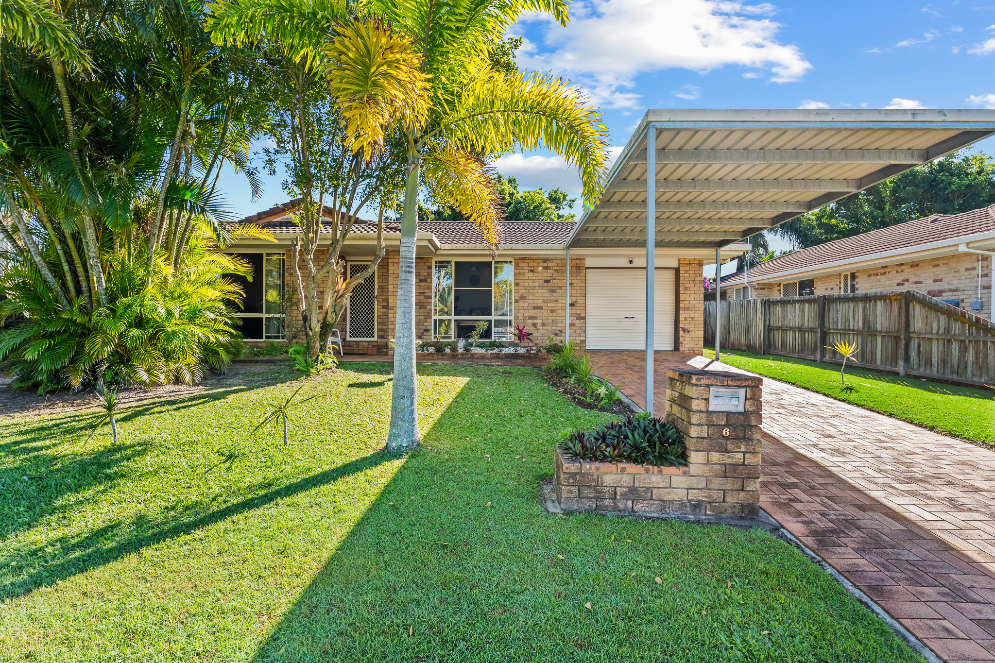 6 Carrie Court, TORQUAY, QLD 4655 AUS
