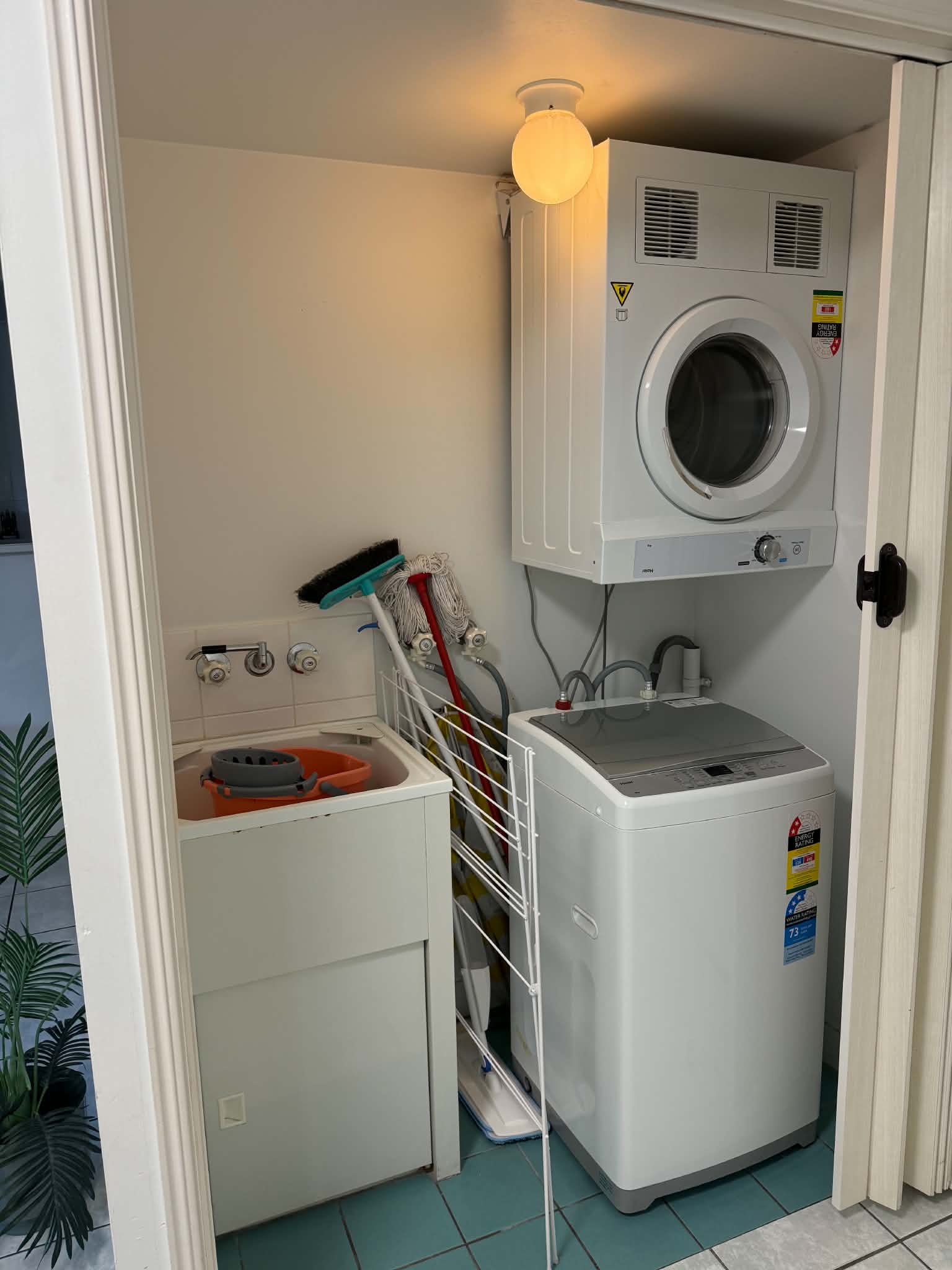 10/496 Esplanade, TORQUAY, QLD 4655 AUS