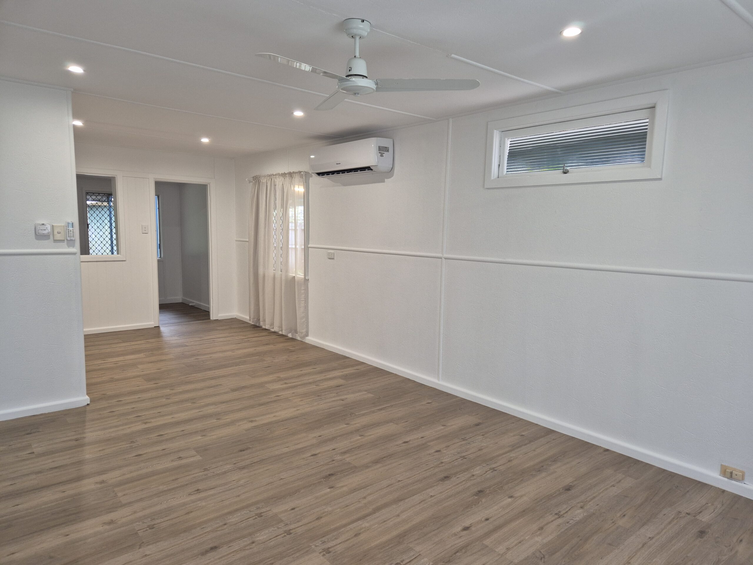 27 Leslie Lane, SCARNESS, QLD 4655 AUS