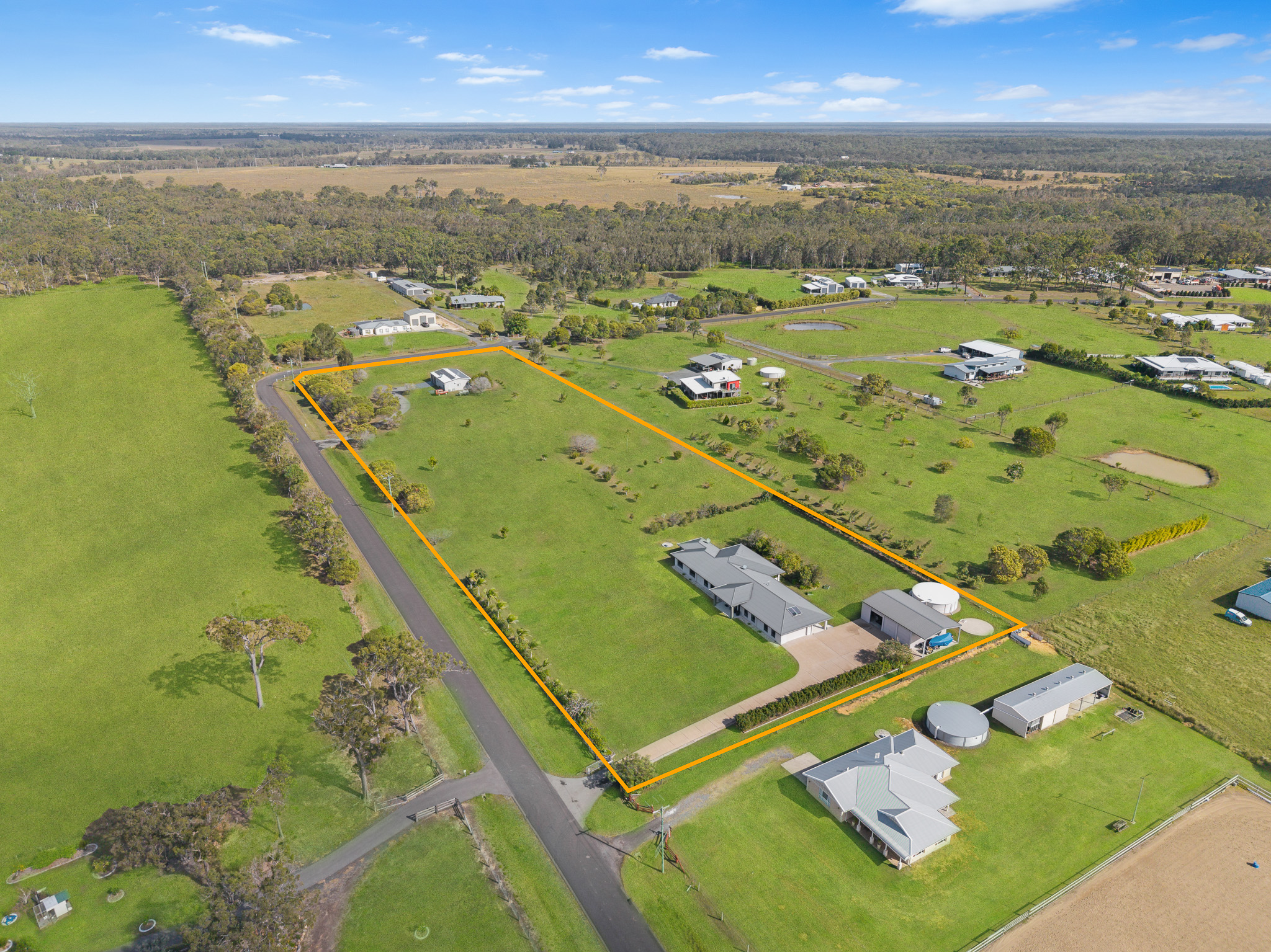 330 Moorabinda Drive, SUNSHINE ACRES, QLD 4655 AUS