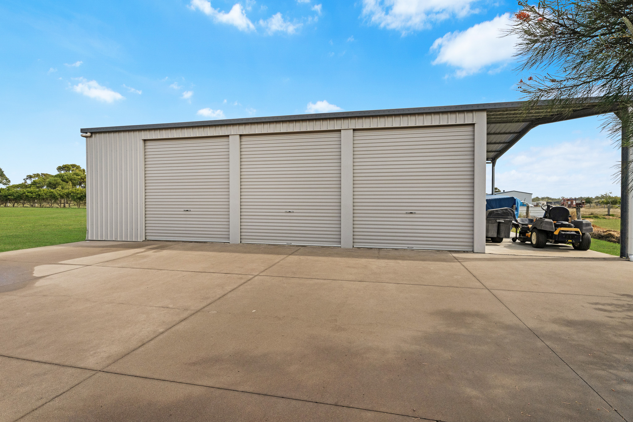 330 Moorabinda Drive, SUNSHINE ACRES, QLD 4655 AUS