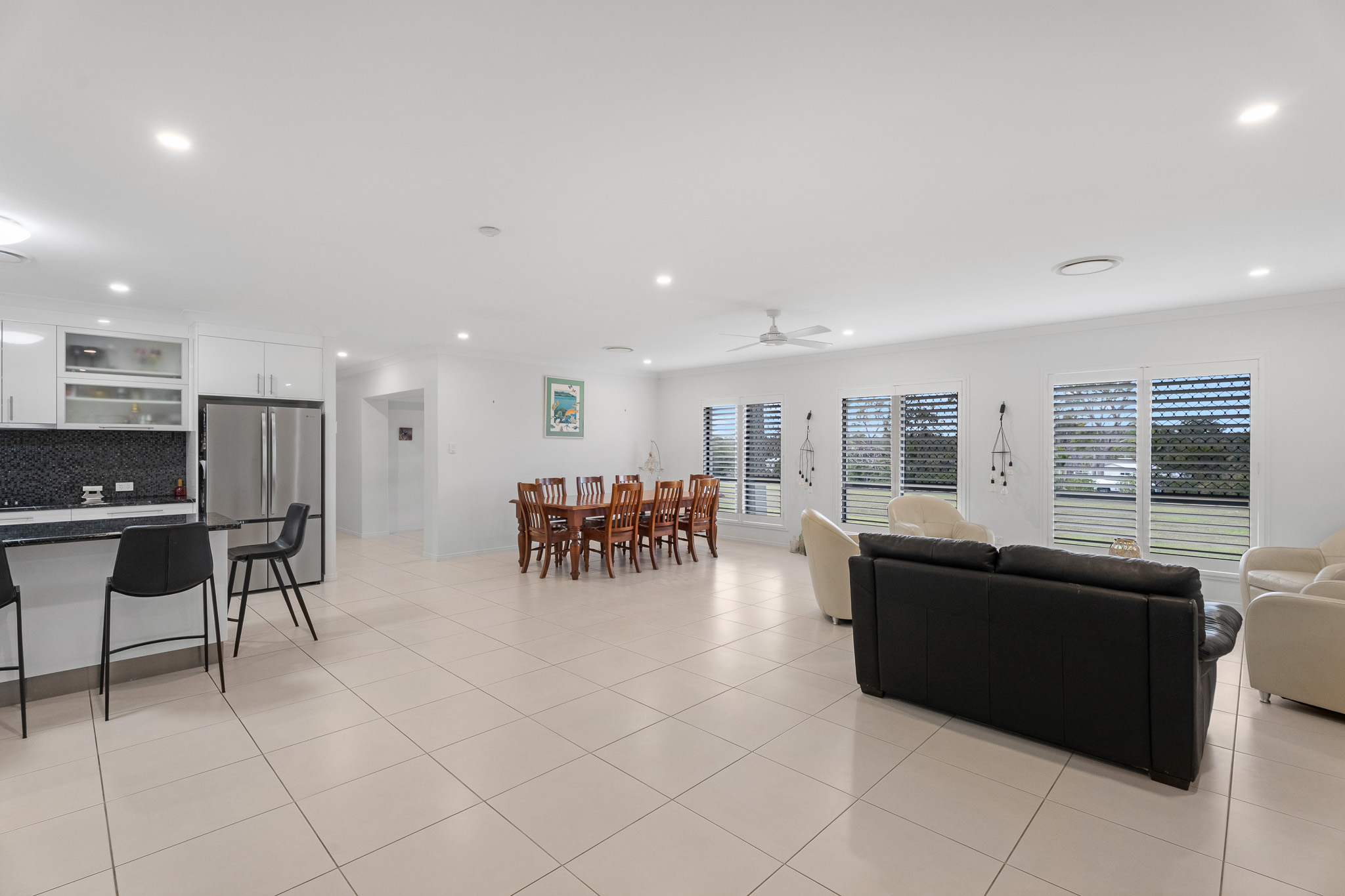 330 Moorabinda Drive, SUNSHINE ACRES, QLD 4655 AUS