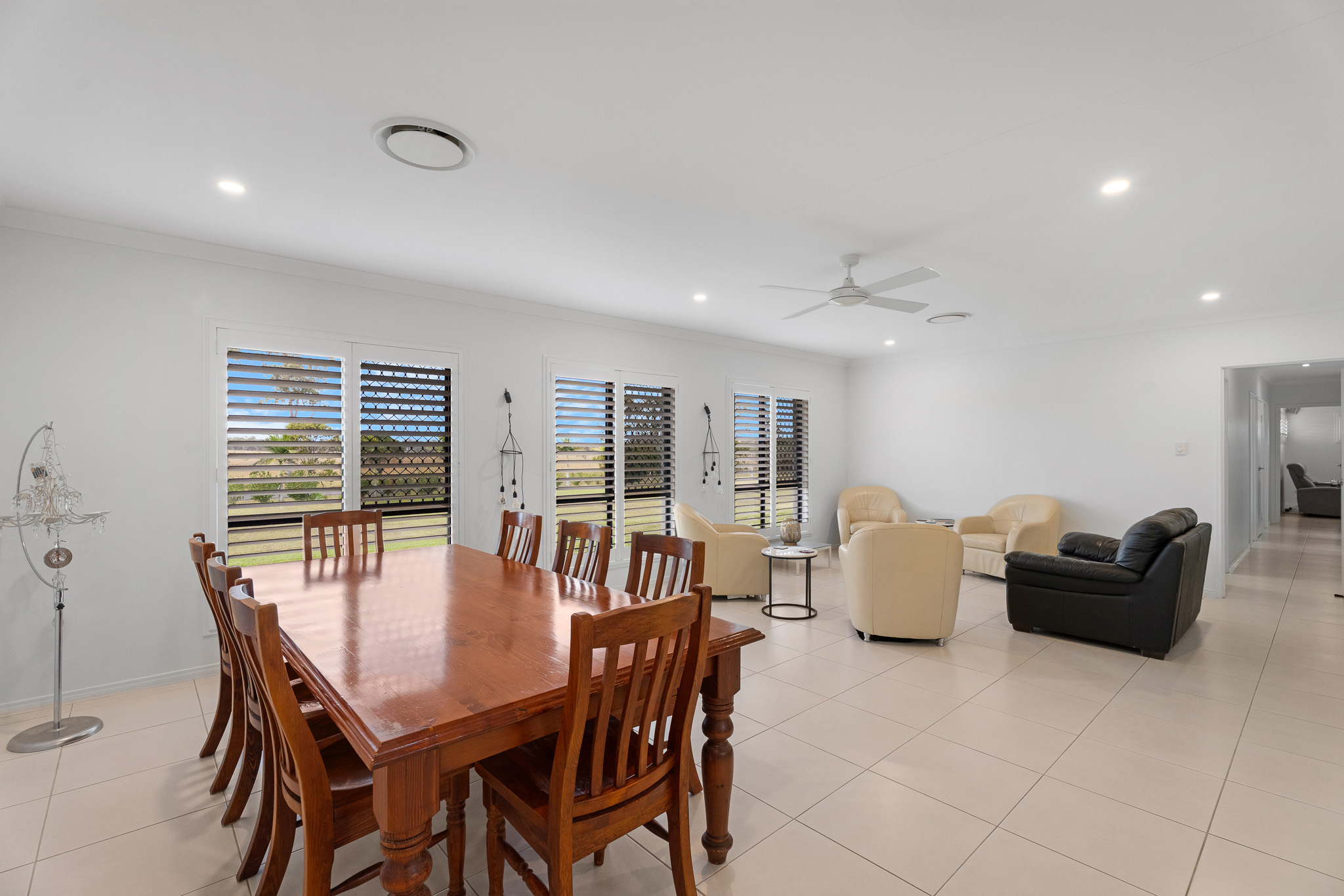 330 Moorabinda Drive, SUNSHINE ACRES, QLD 4655 AUS