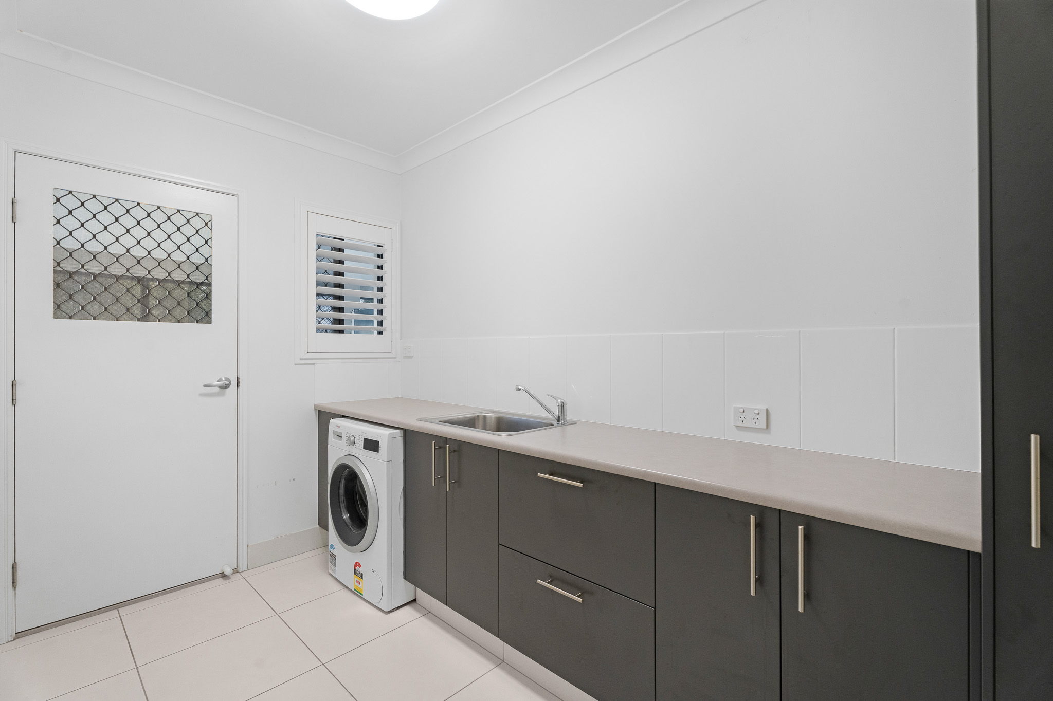 330 Moorabinda Drive, SUNSHINE ACRES, QLD 4655 AUS