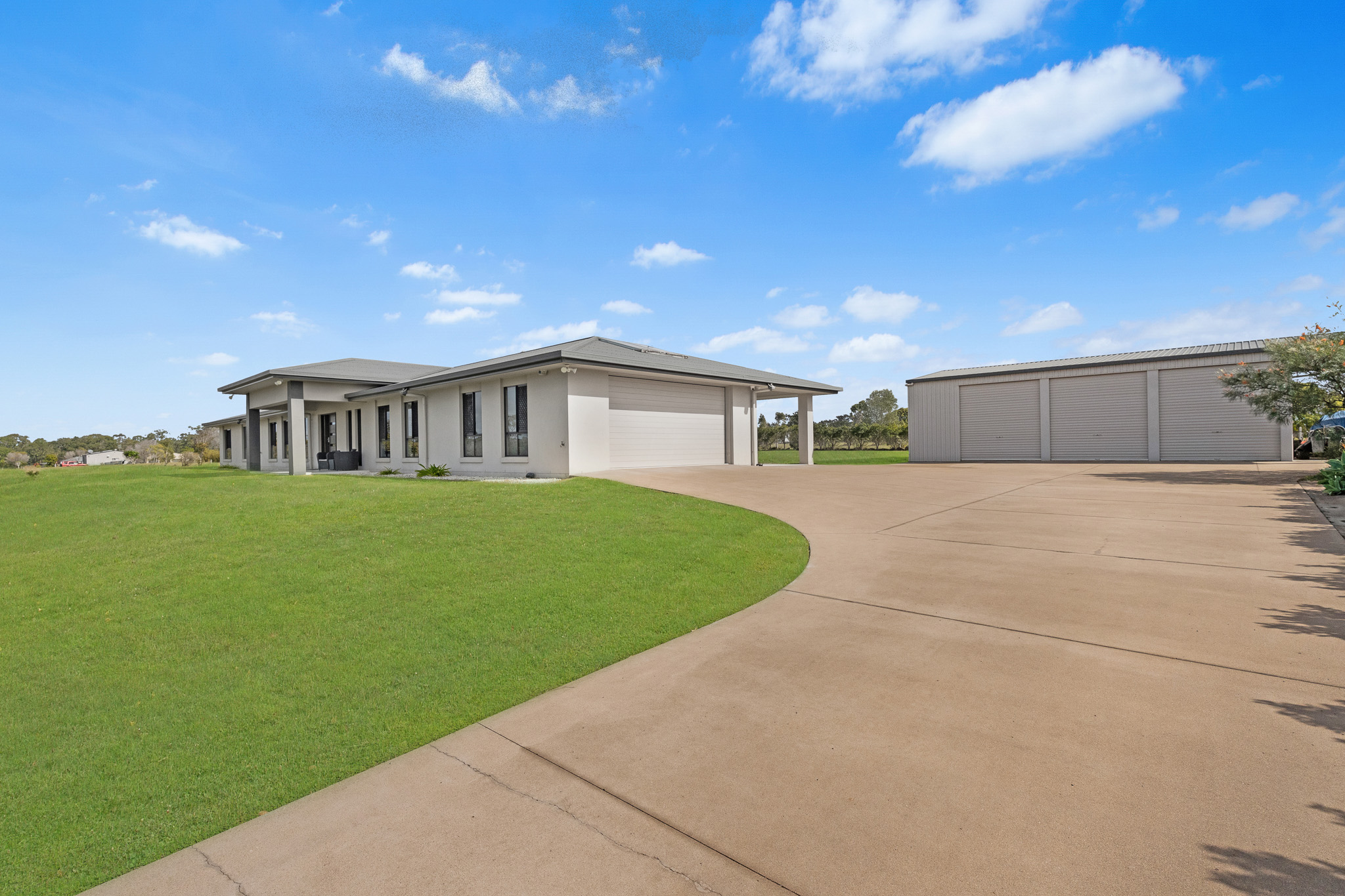 330 Moorabinda Drive, SUNSHINE ACRES, QLD 4655 AUS