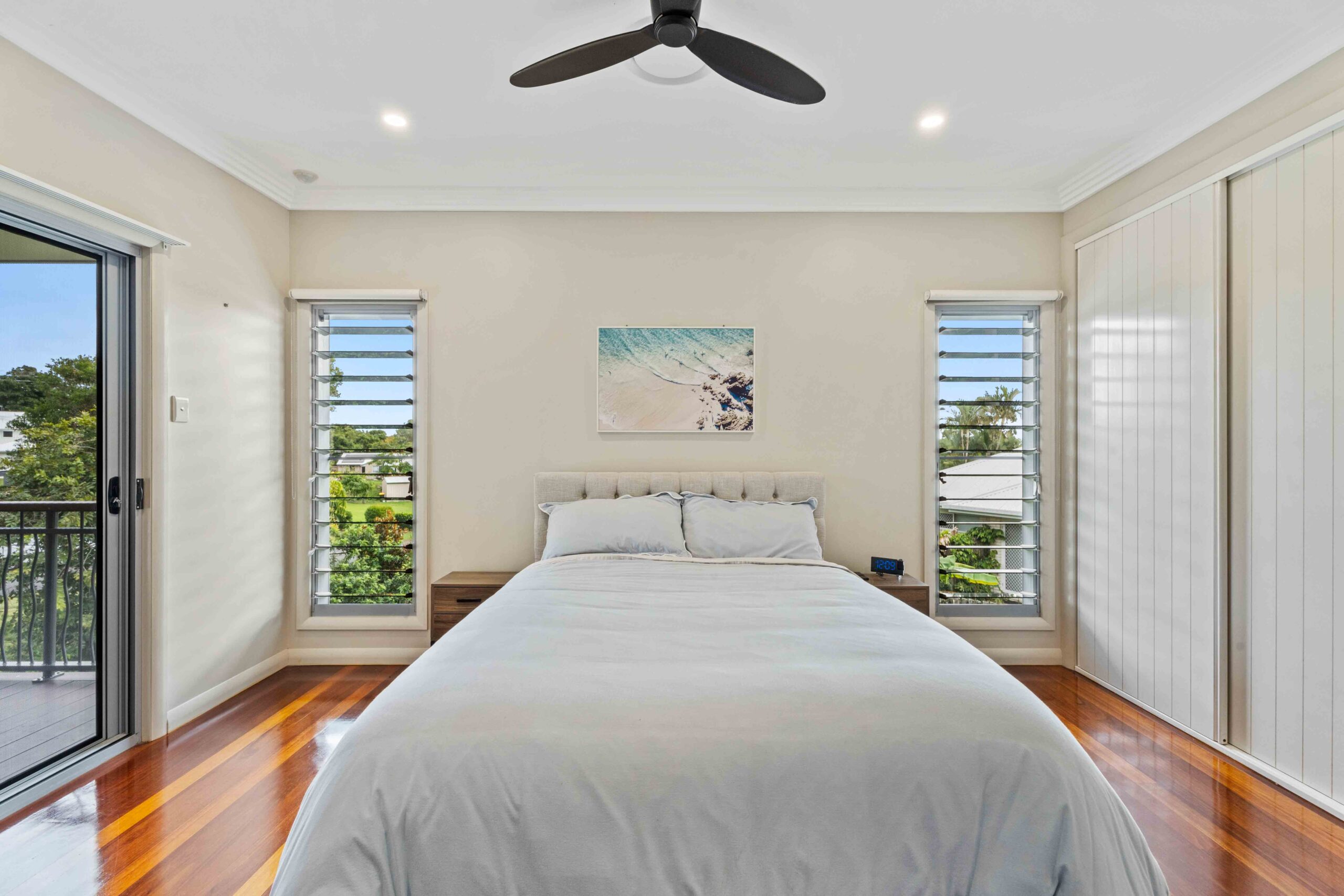 9-11 Gundesen Drive, URRAWEEN, QLD 4655 AUS