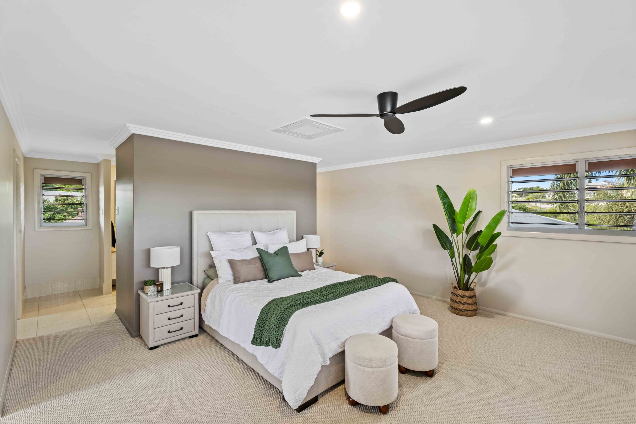 9-11 Gundesen Drive, URRAWEEN, QLD 4655 AUS
