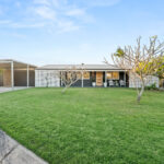 11 Lakeside Court, TORQUAY, QLD 4655 AUS