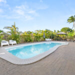 11 Lakeside Court, TORQUAY, QLD 4655 AUS