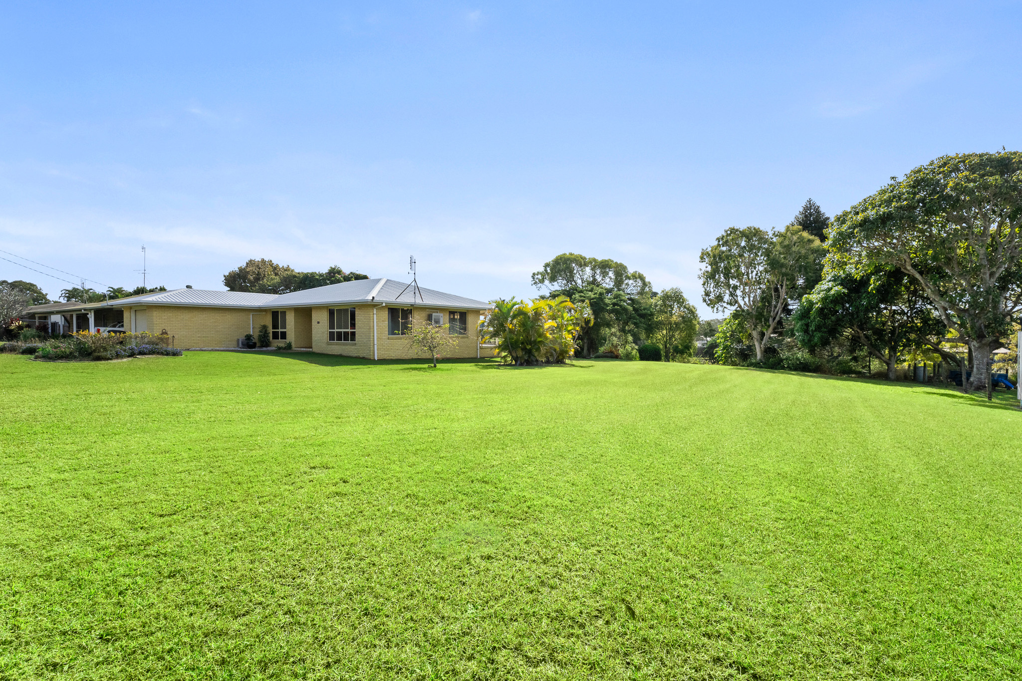 18 Bruce Street, TORQUAY, QLD 4655 AUS