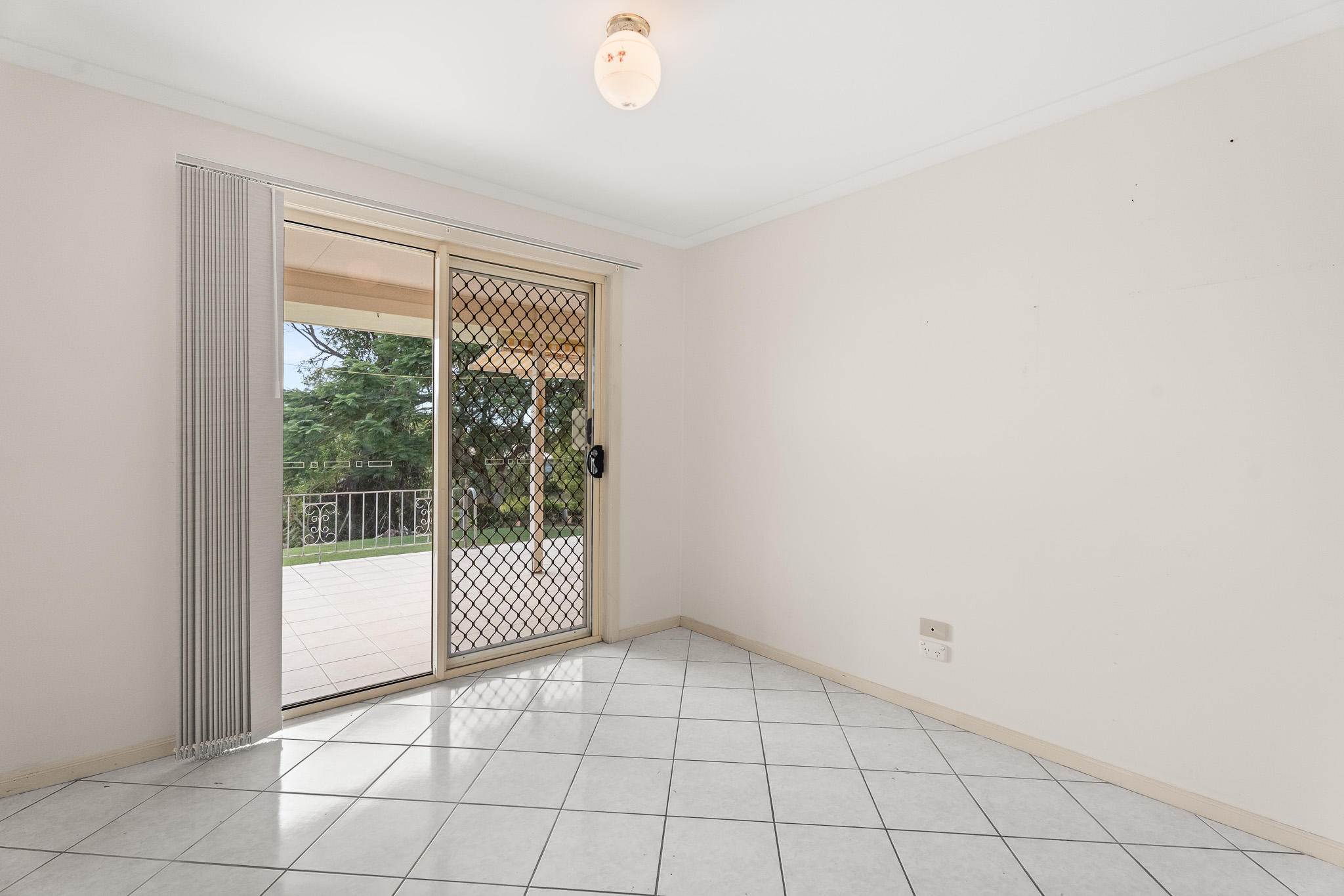 18 Bruce Street, TORQUAY, QLD 4655 AUS