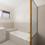 18 Bruce Street, TORQUAY, QLD 4655 AUS