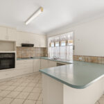 18 Bruce Street, TORQUAY, QLD 4655 AUS