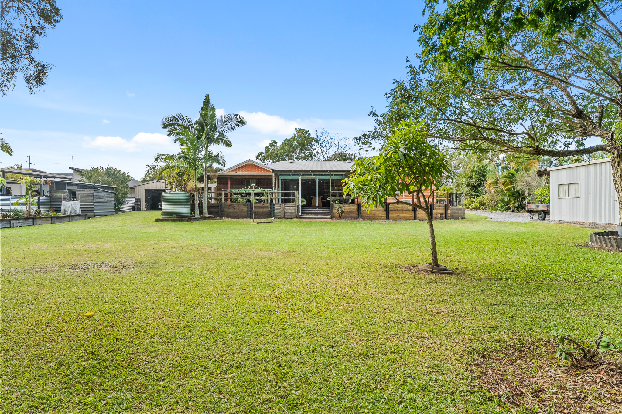 105 Garden Drive, URANGAN, QLD 4655 AUS
