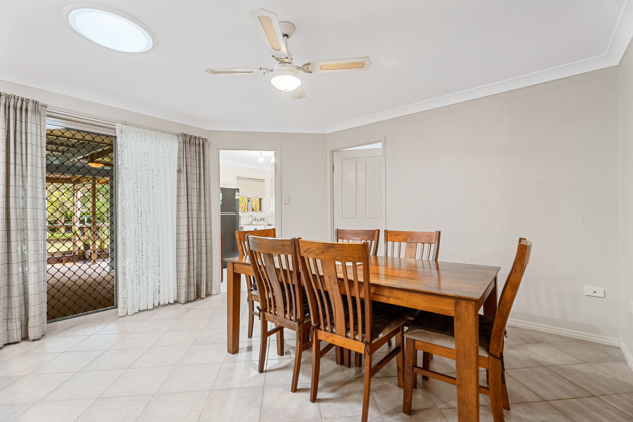 105 Garden Drive, URANGAN, QLD 4655 AUS