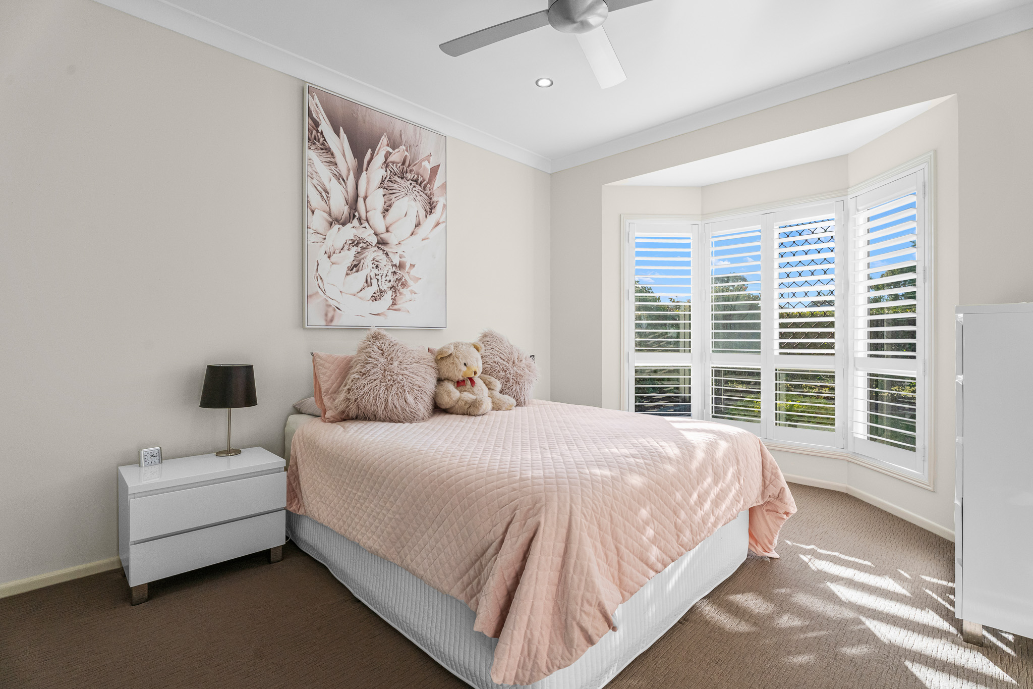 4 Earls Court, POINT VERNON, QLD 4655 AUS