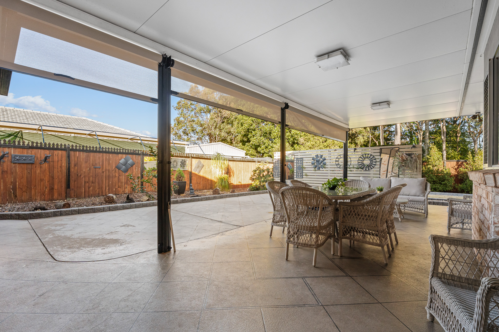 4 Earls Court, POINT VERNON, QLD 4655 AUS